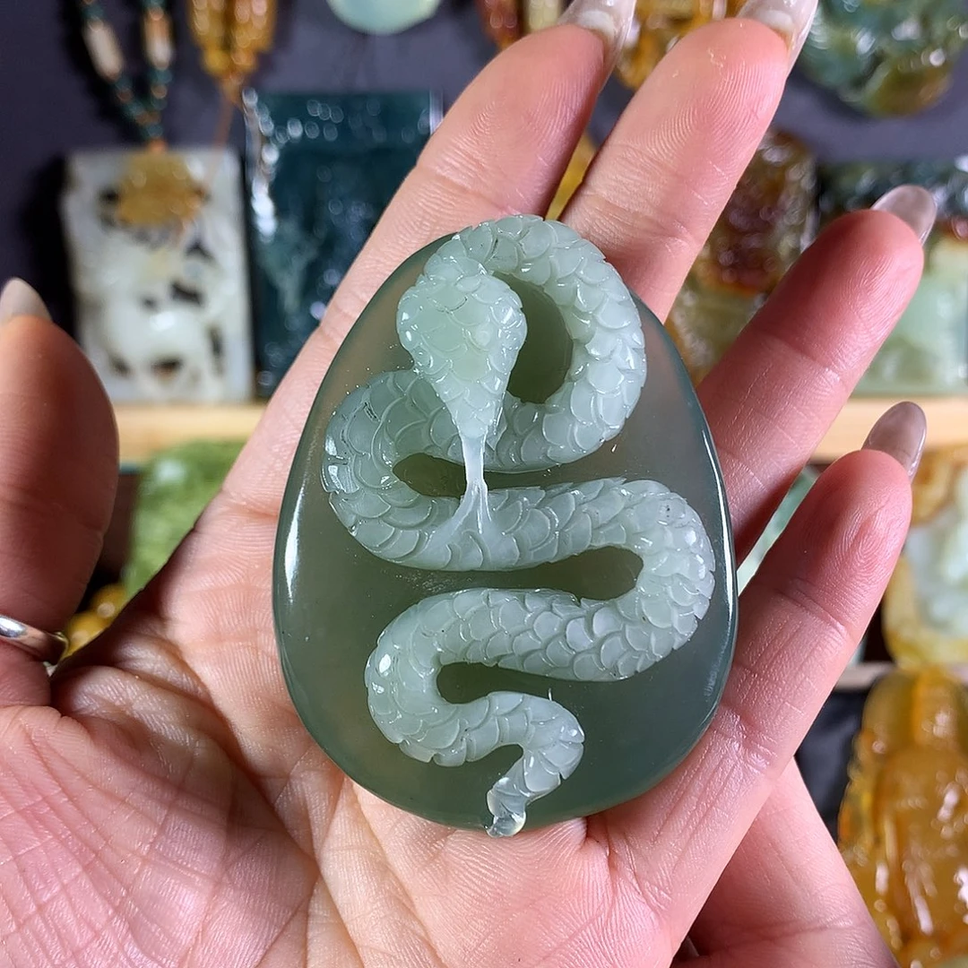 岫玉吊坠(赠链)未镶嵌老****_