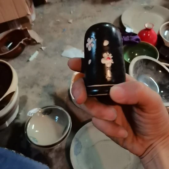 桃***儿瓷器微瑕不退不换