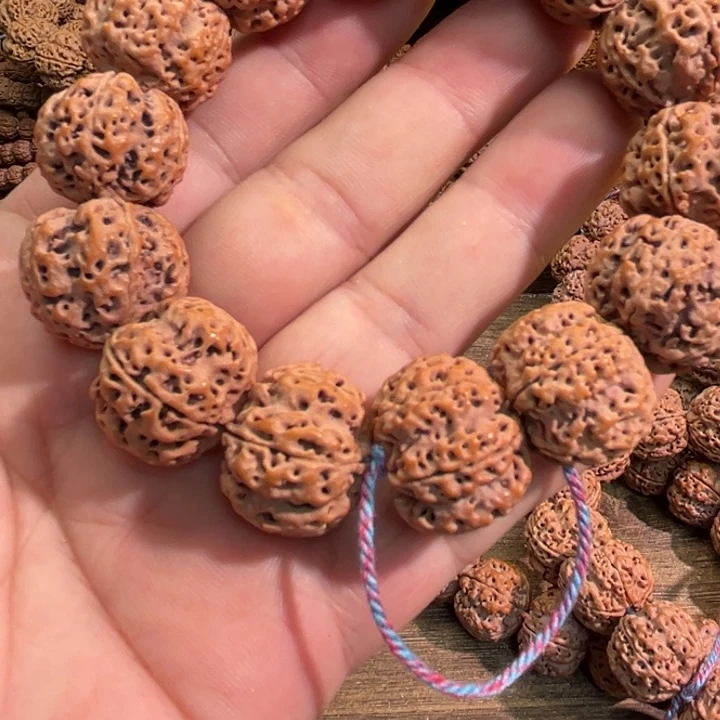 盘***行金刚菩提手串蜂窝