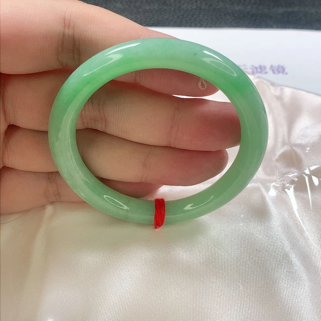 未镶嵌手镯（圆镯）翡翠307号