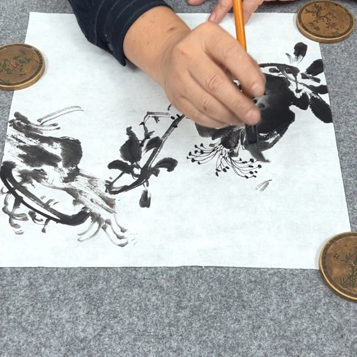 楚***珮国画1288888888888888