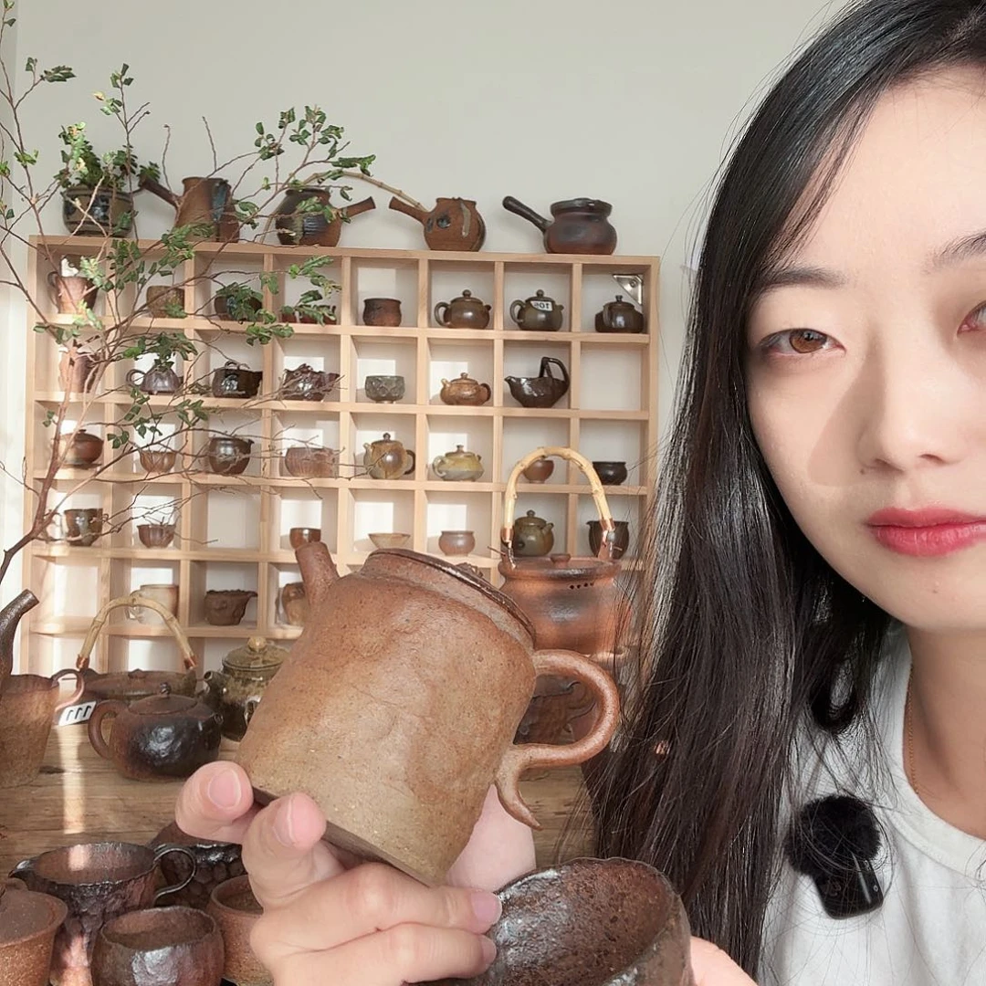 @***杰粗陶裸柴烧精品150毫升小壶