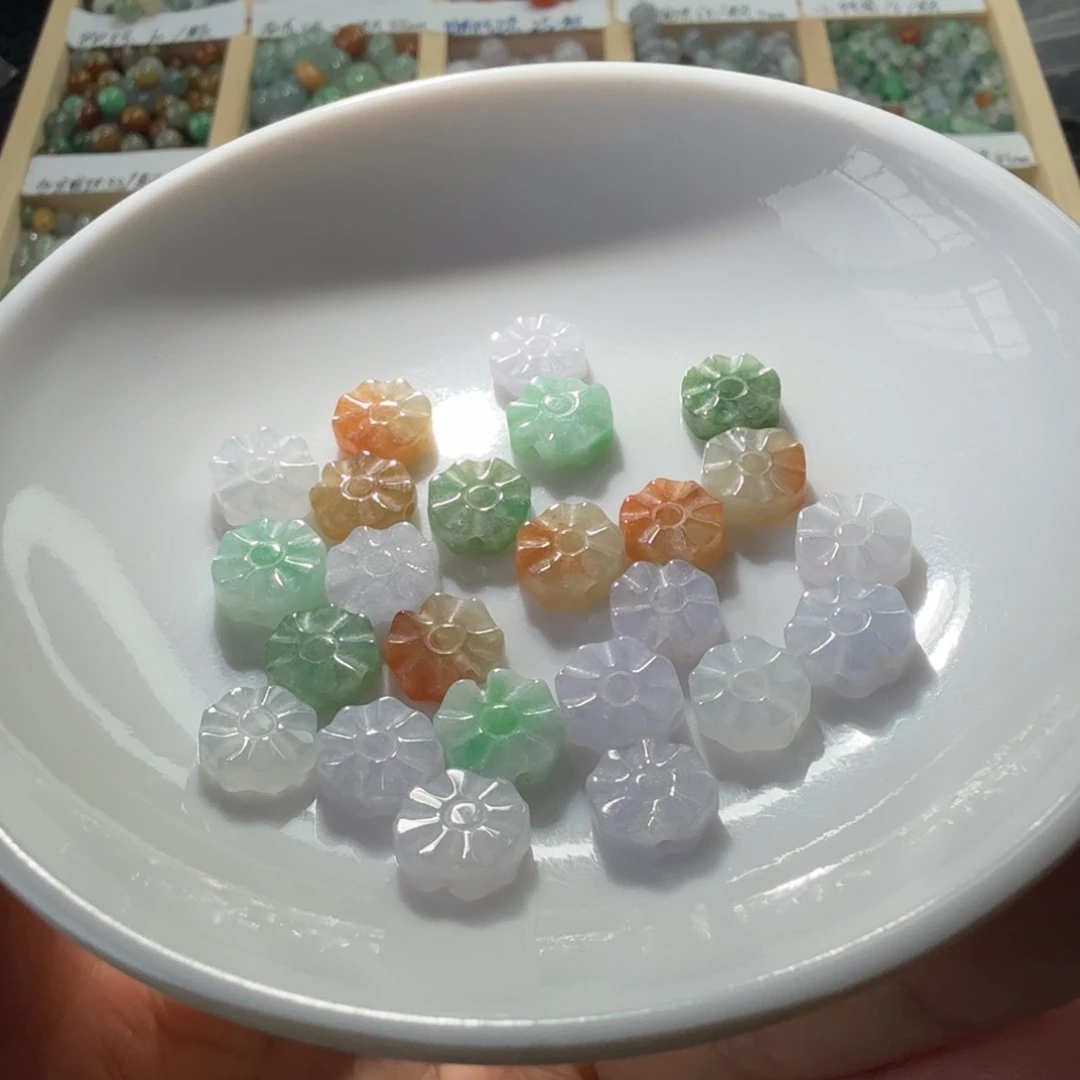翡翠散珠5颗/颜色随机