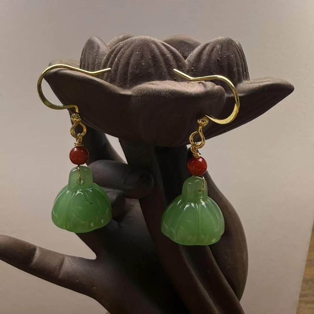 时尚百搭和田玉耳饰E59