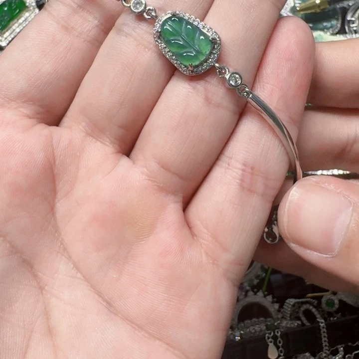翡翠未镶嵌项链天然A货翡翠放漏