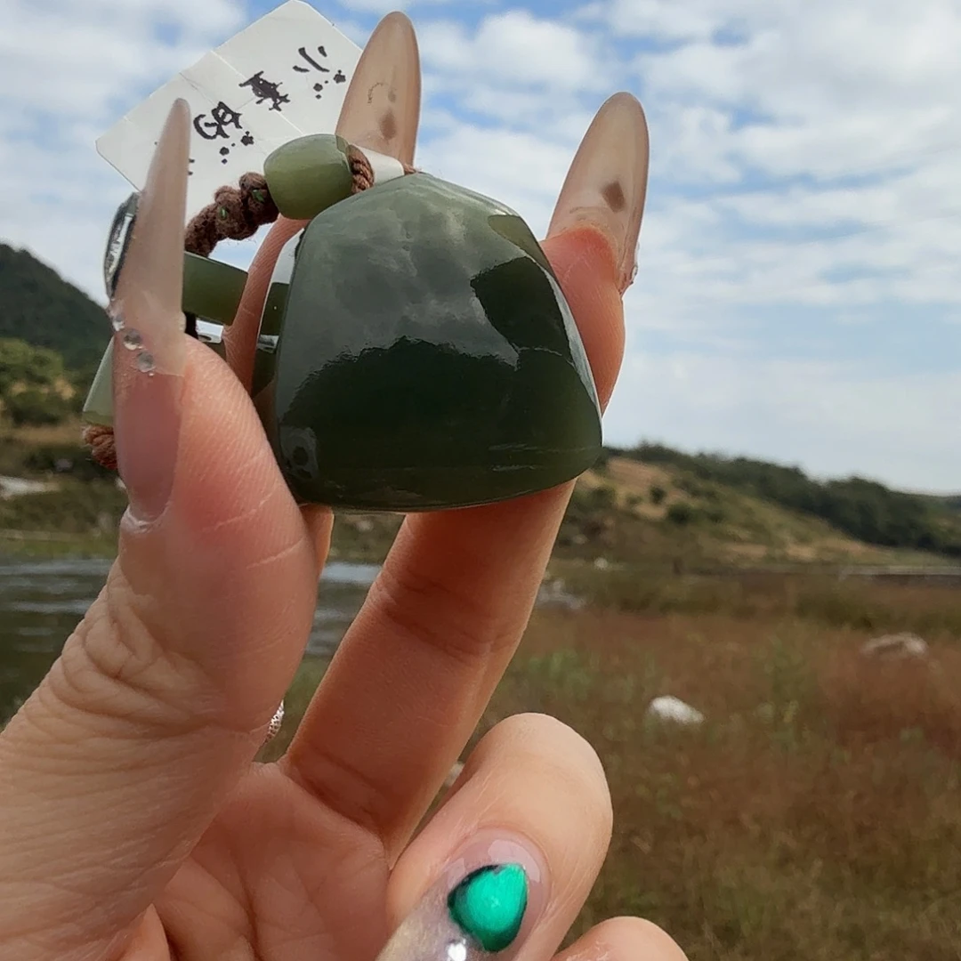 和田玉未镶嵌包链