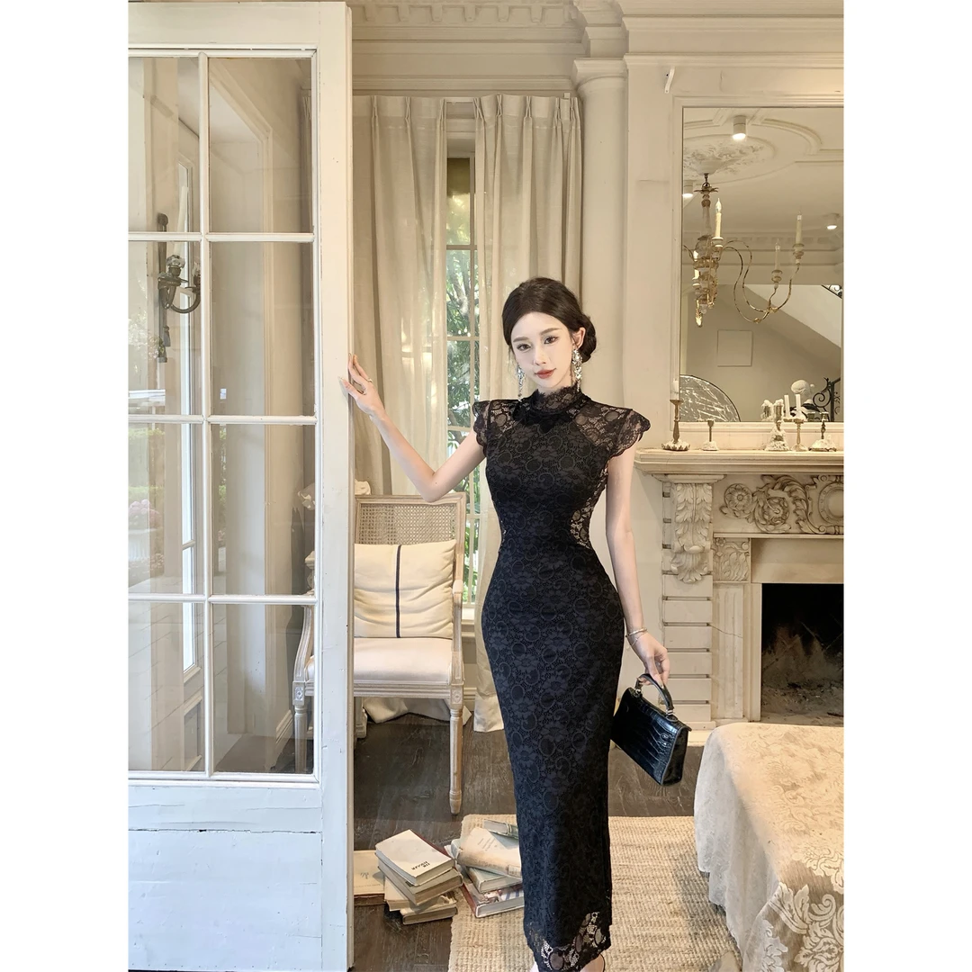 气质轻奢高级感蕾丝拼接连衣裙女纯欲风辣妹复古收腰显瘦包臀裙子