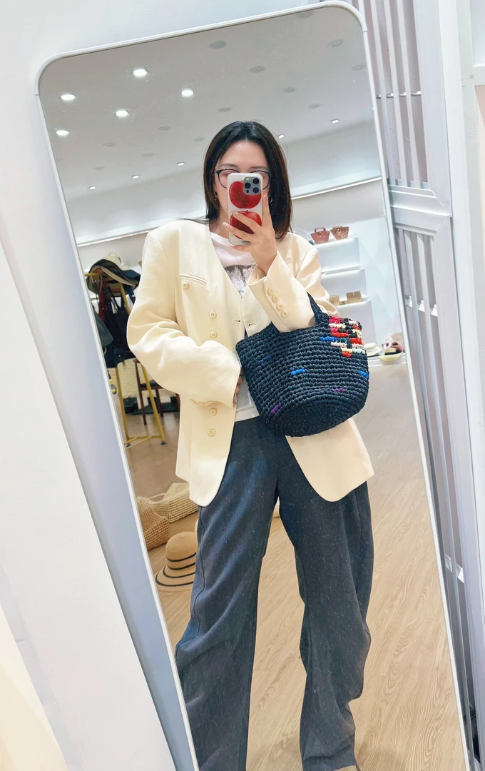 丝缎编织包 菜篮子水桶包手提包撞色丝巾包托特包时尚