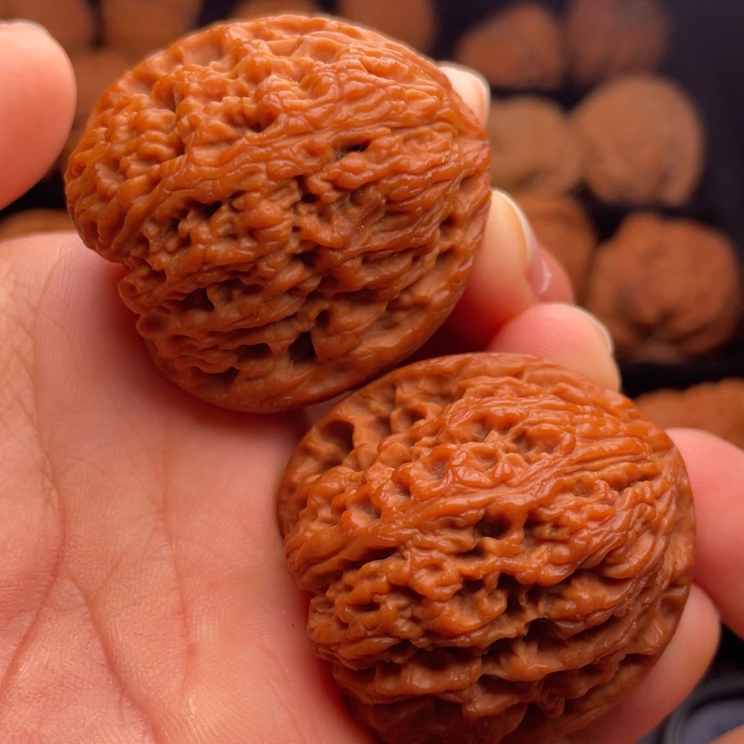 文玩核桃把件秦岭山脉核桃