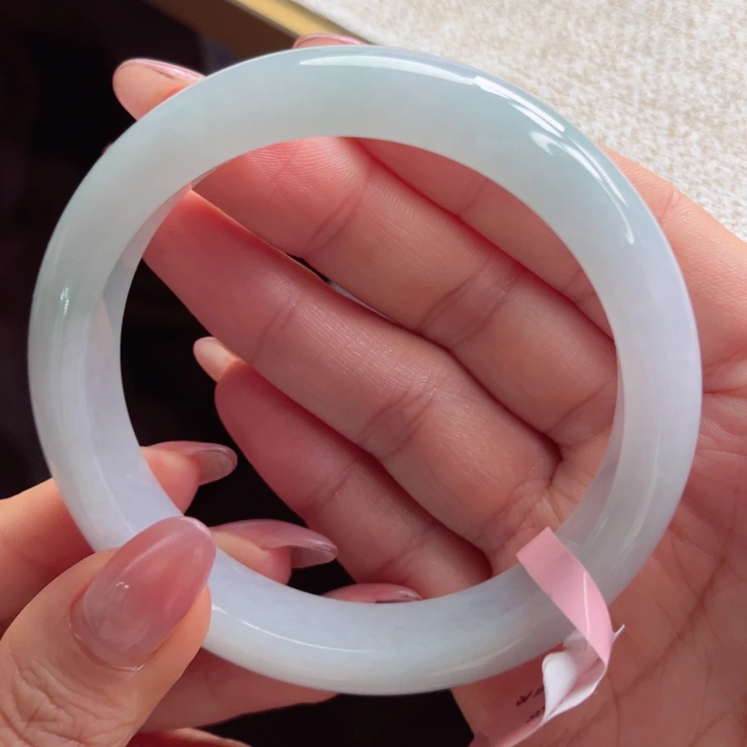 翡翠未镶嵌手镯手镯