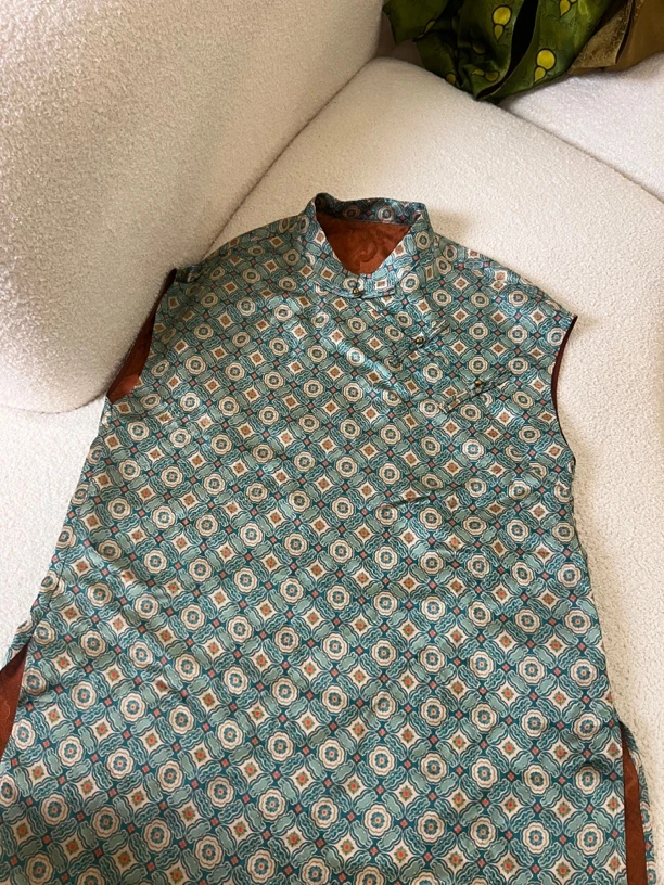 南油朱朱翠花提花衬衣无袖0018