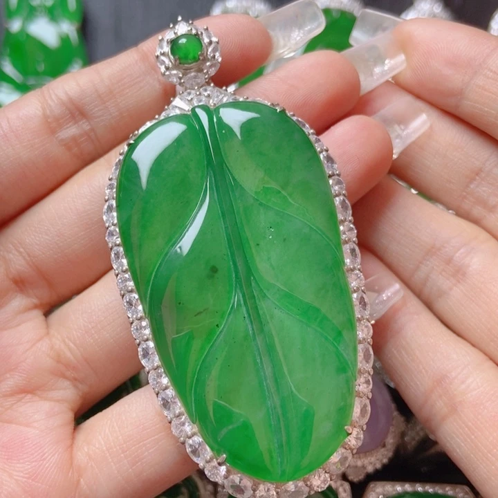 翡翠颈饰银S925镶嵌