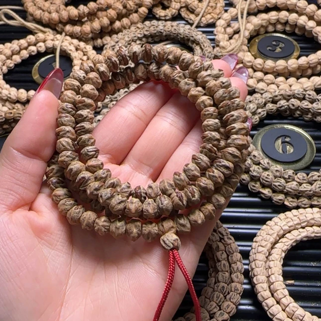 【闪购商品】柏香籽/百香籽吊坠阿*