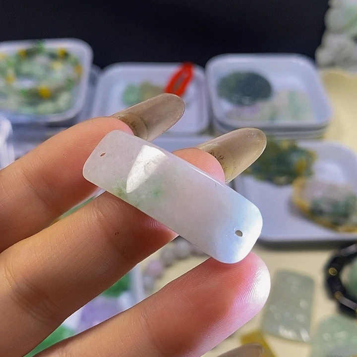 未镶嵌挂件翡翠天然翡翠