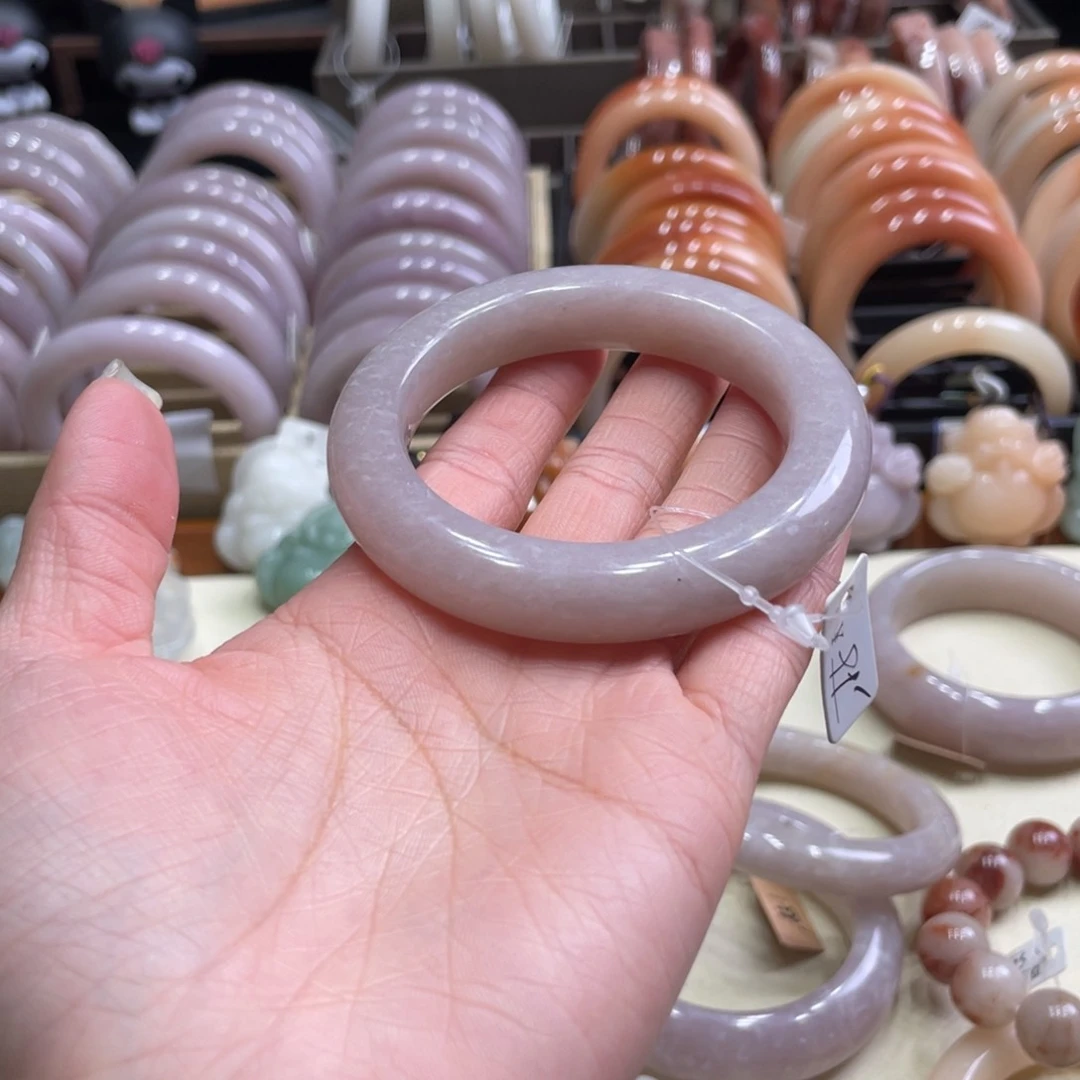 未镶嵌手镯石英质玉觅*