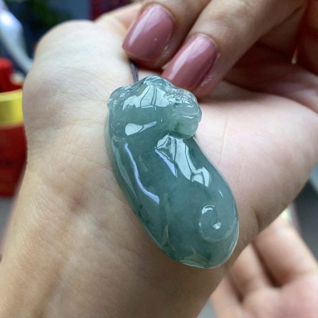 翡翠未镶嵌颈饰吊坠32