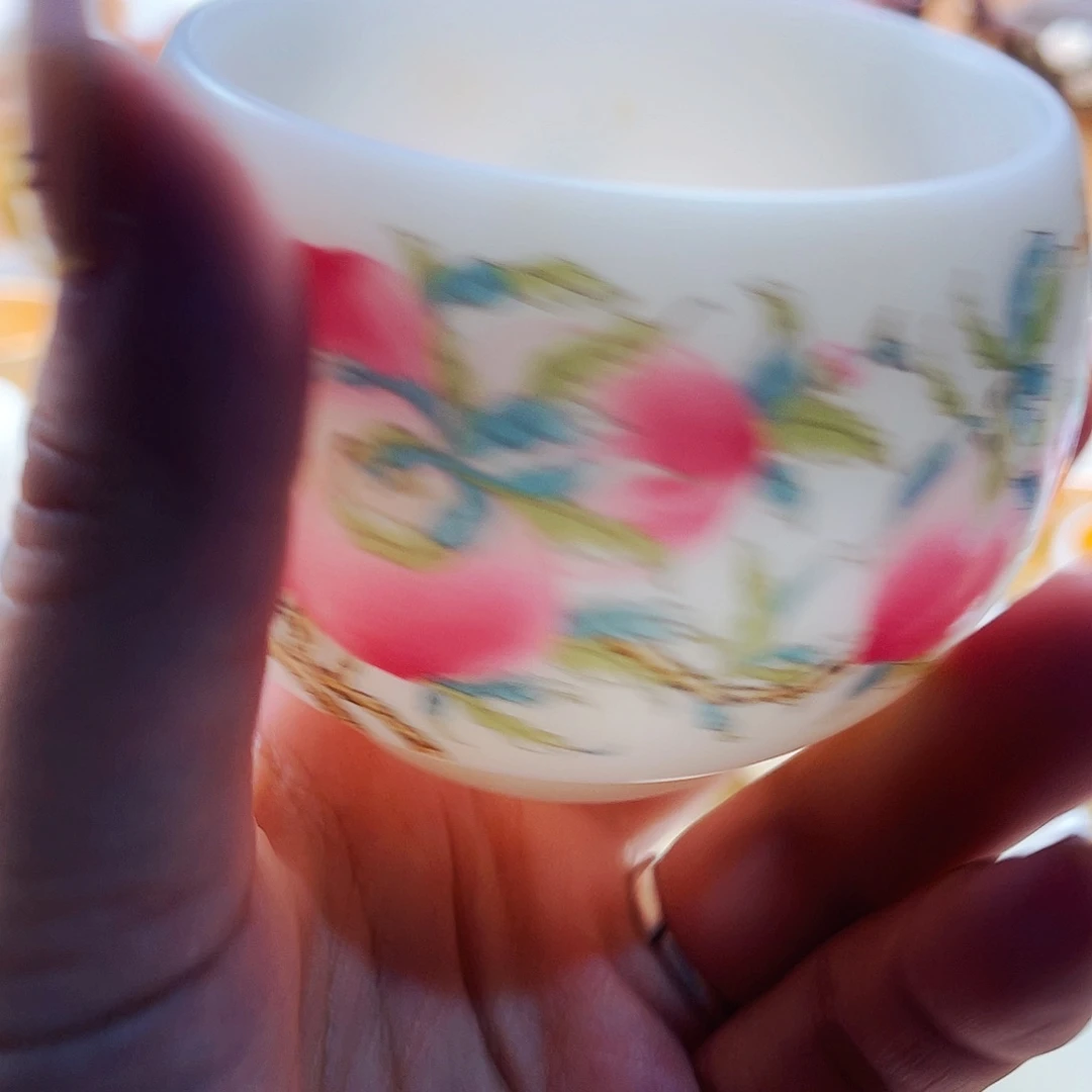 杯主人不想让杯幸福不在发