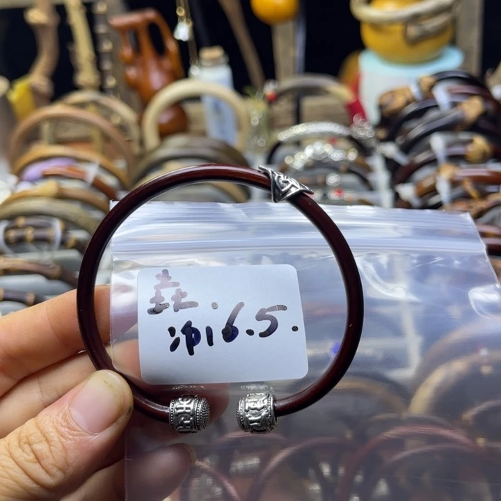 垚***.鸡翅木福利来啦啊