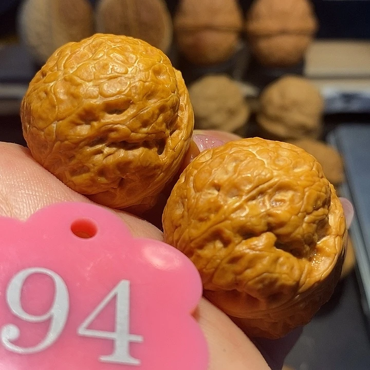 核桃玉兔金蟾尺寸34