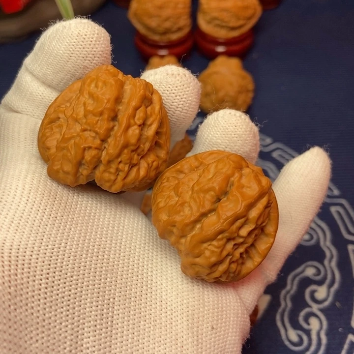 核桃文玩核桃蛤蟆头