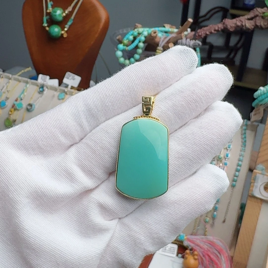 绿松石18K金镶嵌配饰