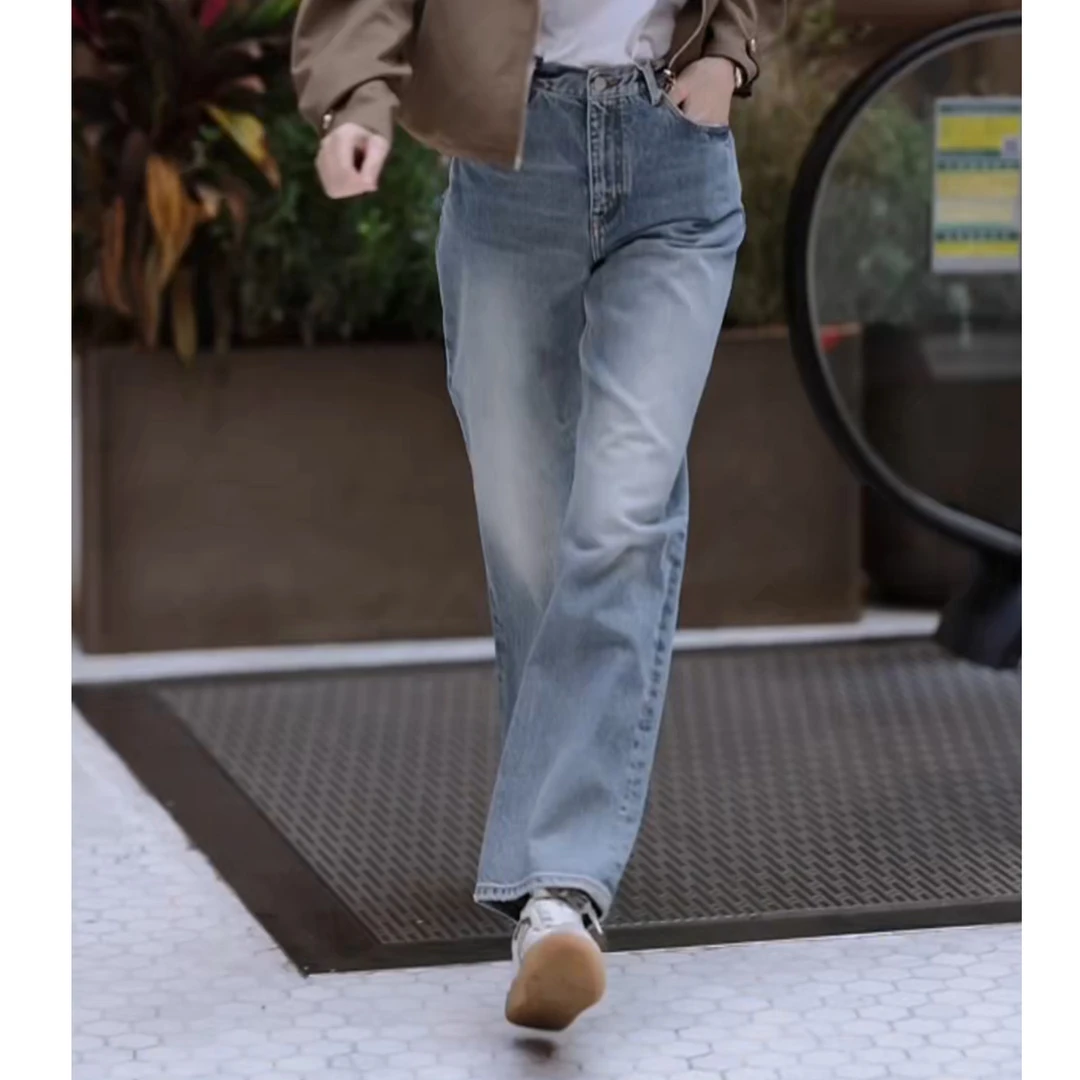 浅蓝时尚宽松百搭牛仔萝卜裤