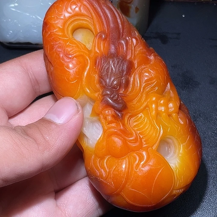 林***总颈饰未镶嵌和田玉CC