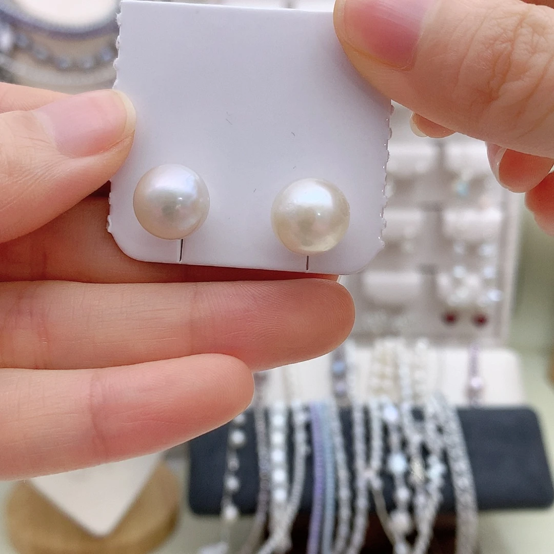 淡水珍珠银S925镶嵌耳饰