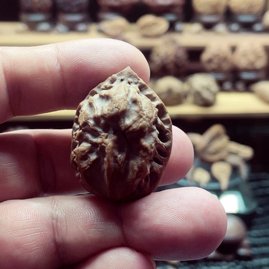 自***水吊坠文玩核桃东北核桃