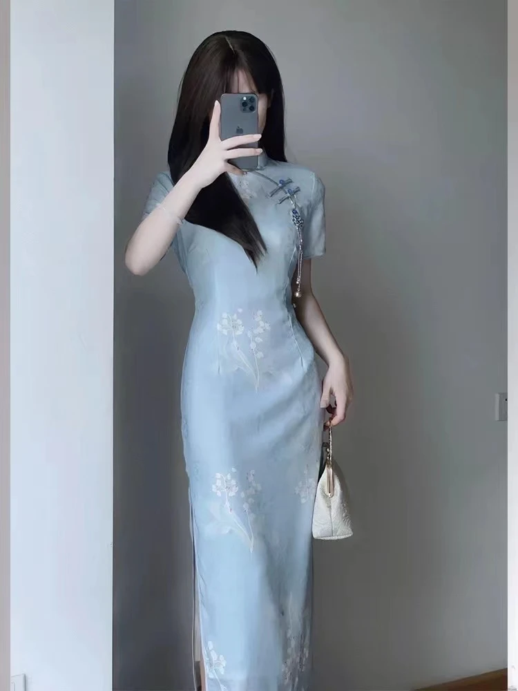 990-【铃兰】蓝色 小白点花花（不是定位花）没有流苏 旗袍