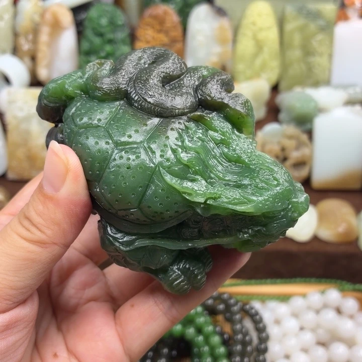 用***5和田玉未镶嵌颈饰