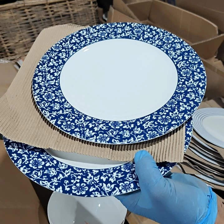 摆件陶瓷盘子碗啥都有