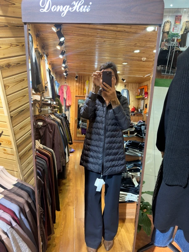 秋冬黑色中长薄款羽绒服连帽8556