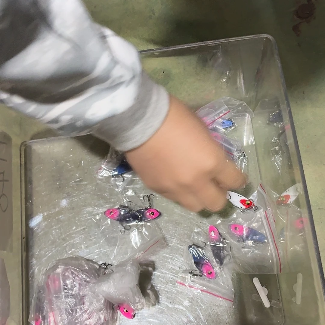 H48-全部颜色随机