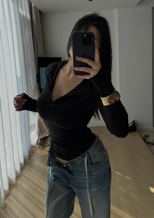 【你伍老板娘】“娇娇小姐”沿帽深v舒适打底基础纯色t