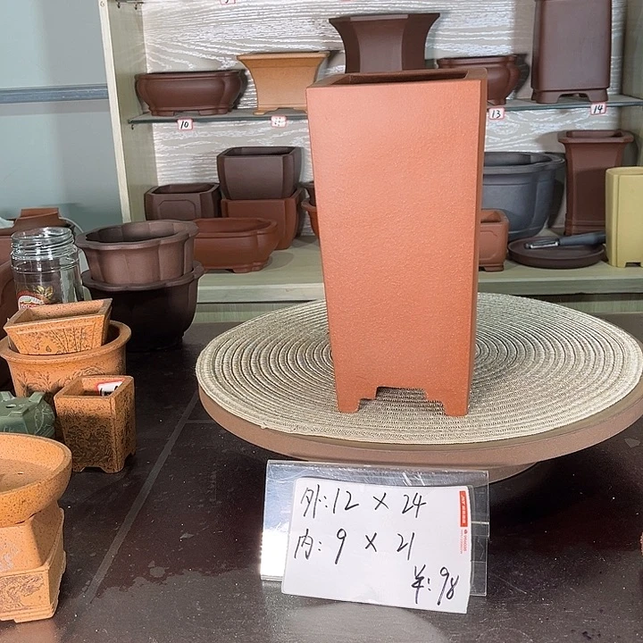 琉璃手工艺品红降坡泥
