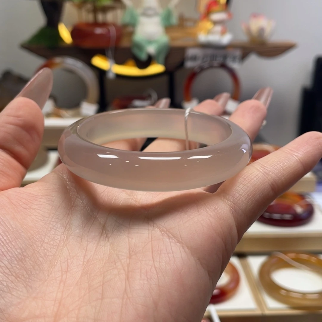 玛瑙/玉髓未镶嵌手镯