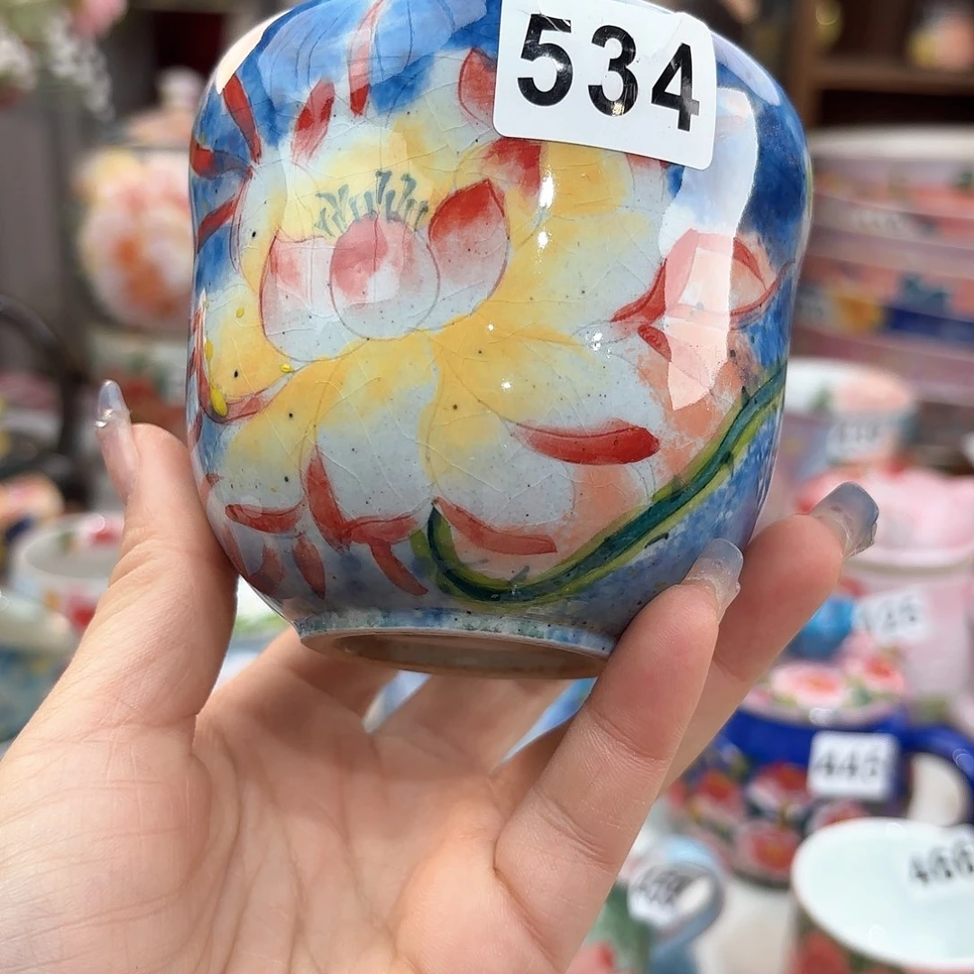 瓷片我在开会不回你消息是不我是真的没