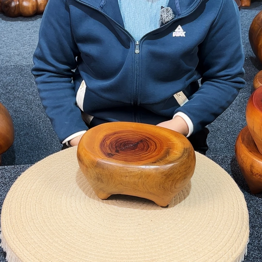 4 号香樟木尺寸：21-15-10cm