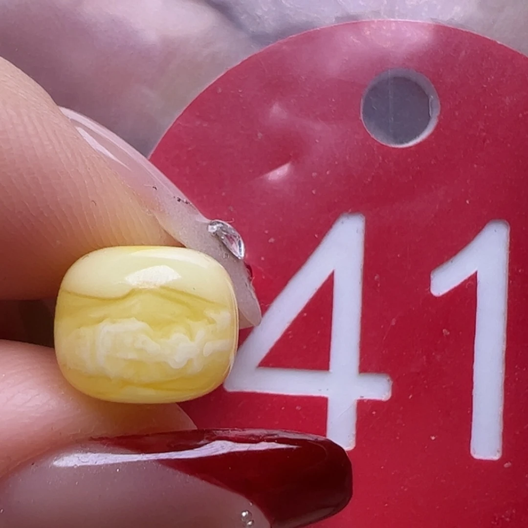 蜜蜡未镶嵌珠宝奇石9mm瓷白老型