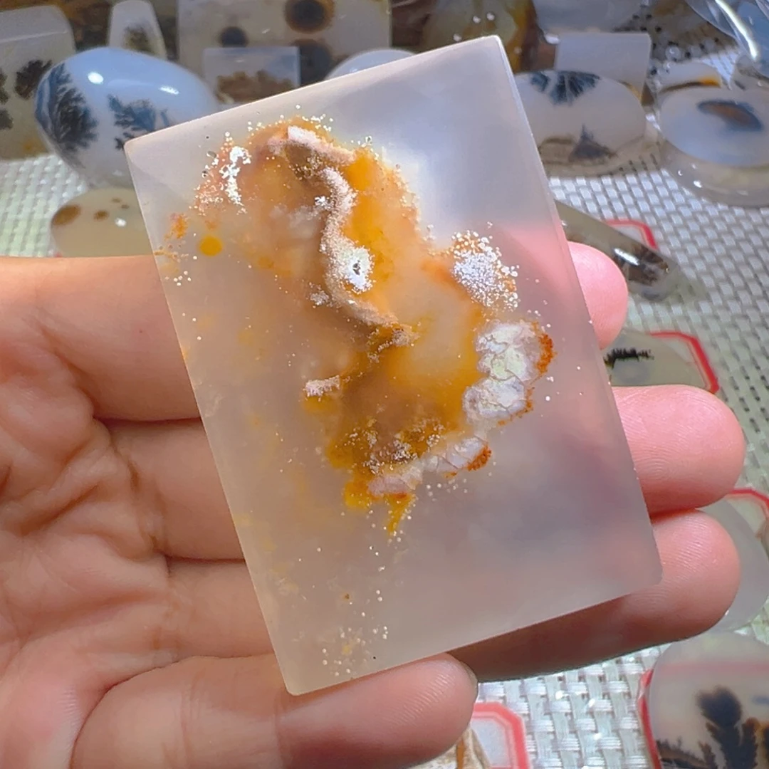 未镶嵌颈饰玛瑙/玉髓