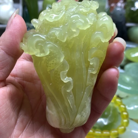 蛇纹石玉未镶嵌手把件