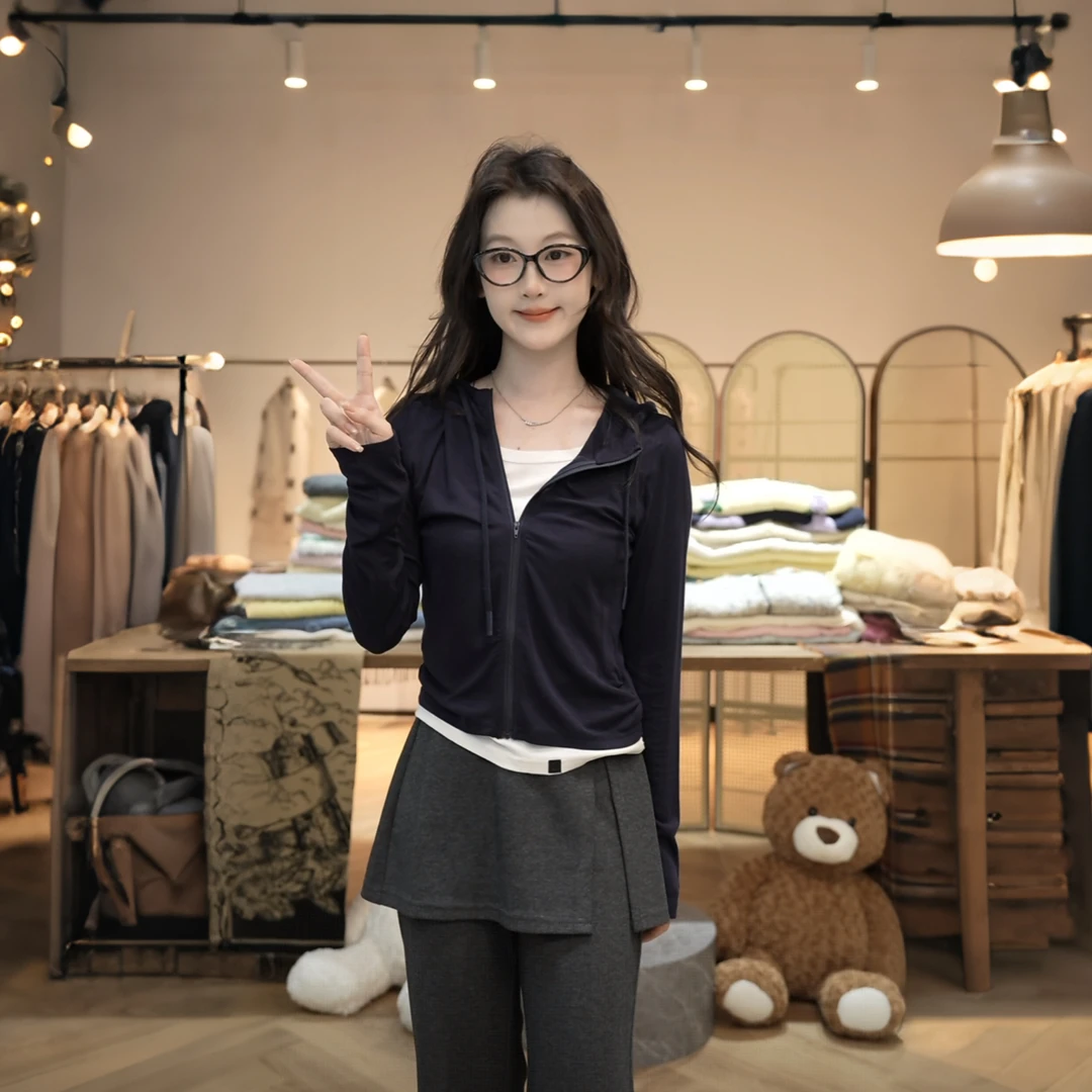 闵笑一【闲暇周末】设计款秋季温柔显瘦气质甜美休闲上衣