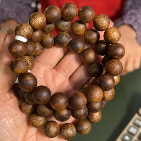 沉香手串白棋存放料14克卡1.3多样性发1串