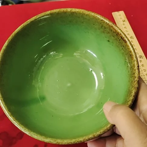 恒***瓷片瓷片，各种摆件，均有瑕疵。沙锅！