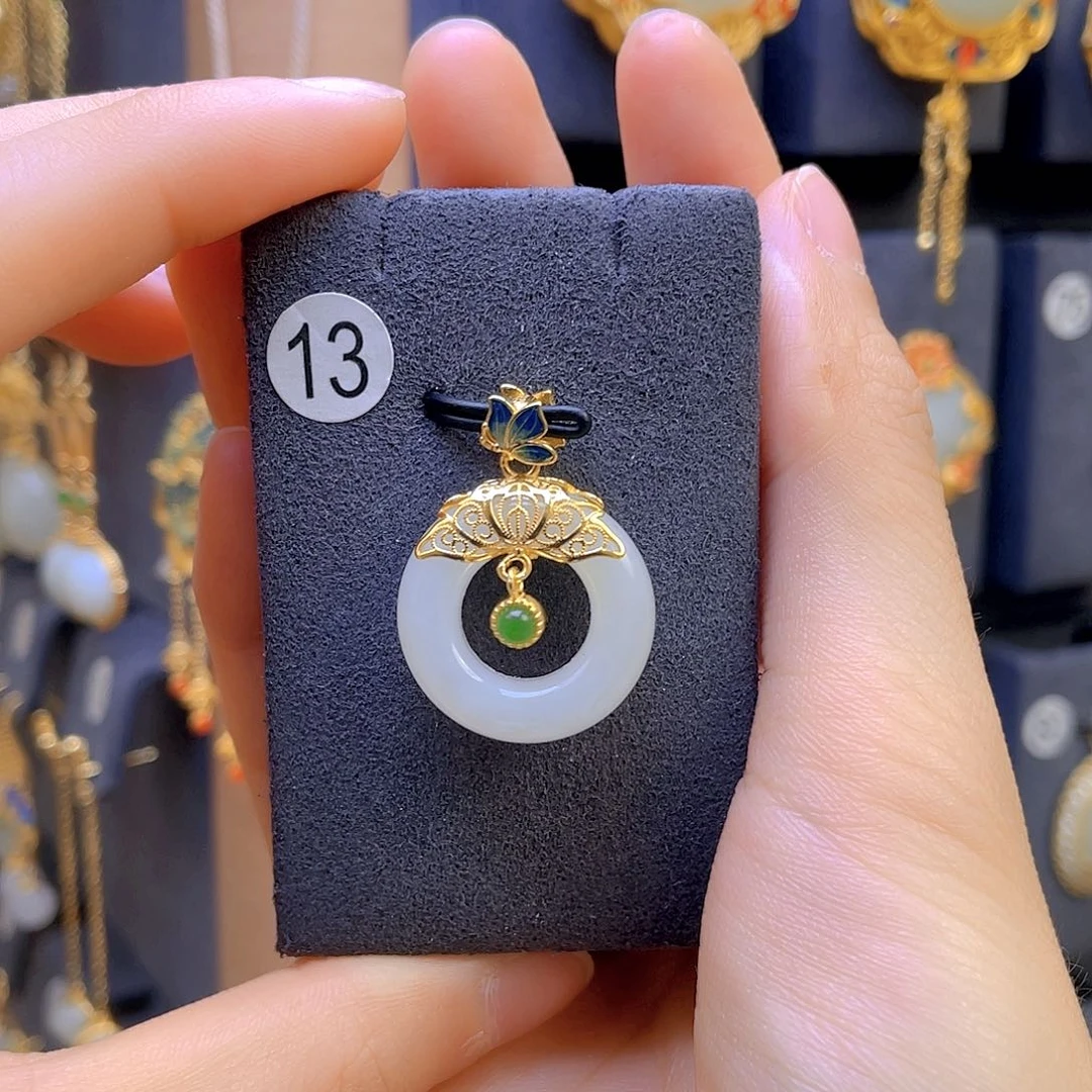 和田玉颈饰银S925镀金镶嵌