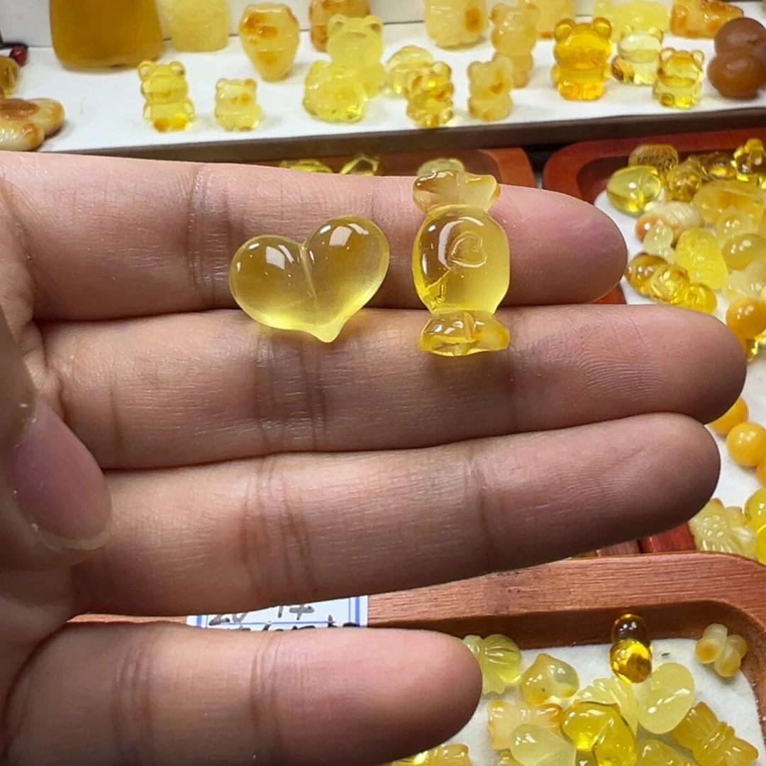 琥珀吊坠(不含链)未镶嵌Y***_