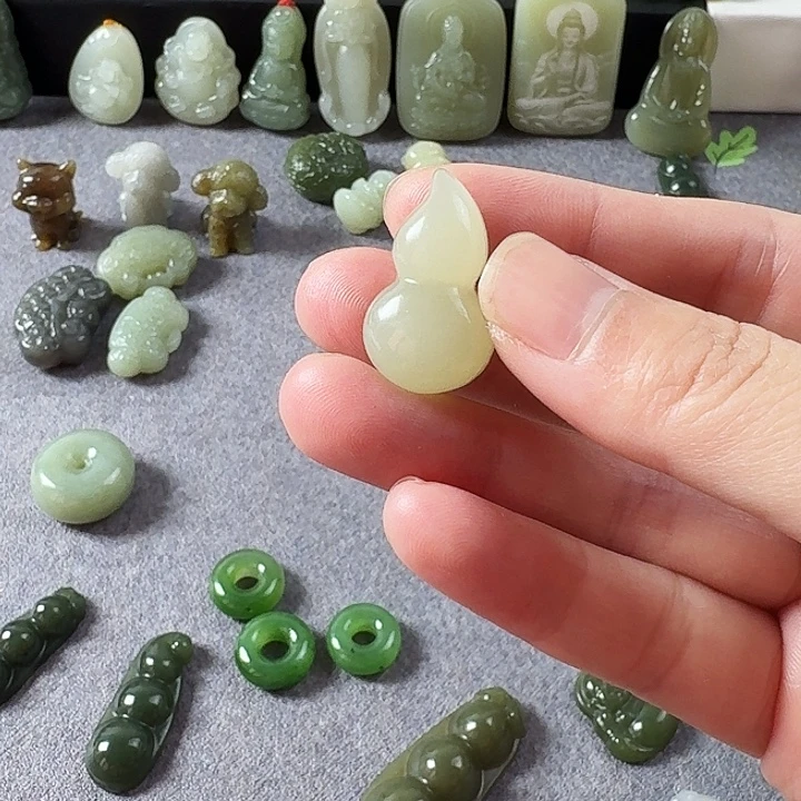 和田玉未镶嵌吊坠(赠链)福禄