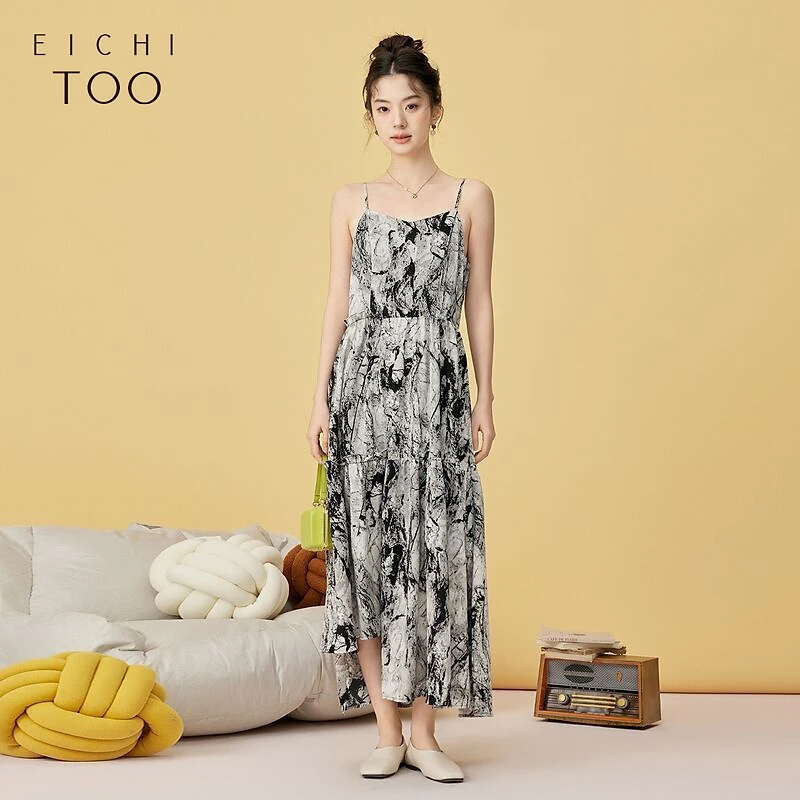 A爱居兔女装夏季黑白水墨印花不对称设计感吊带连衣裙EQLDJ2P002A