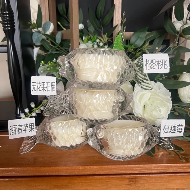 17可乐家香薰蜡烛四只小鱼